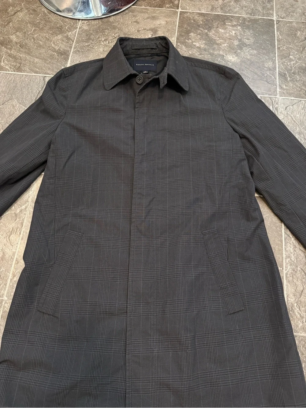 Banana Republic Men's Charcoal Gray Trench Coat